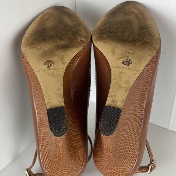 Ann Taylor Leather Mary Jane Open Toe Wedges 7 Cognac - Picture 7 of 11
